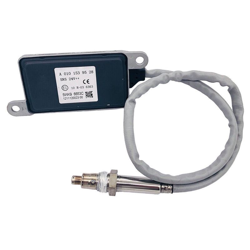 Referenznummer 0 258 017 359 Mercedes-Benz Lkw NOx-Sensor 5WK9 6653C für ein 24V-System