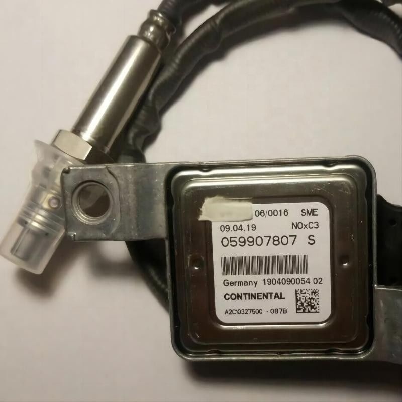 Stiftoxid-Sensor NOx-Sensor 12V für VW/AUDI TIGUAN